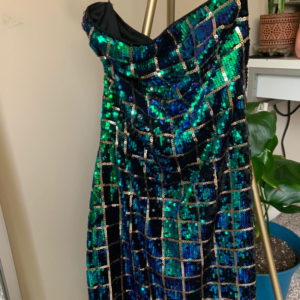Sequence dress